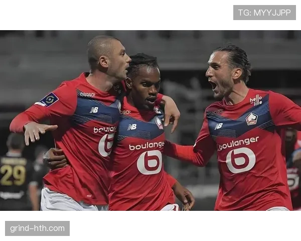 费内巴切防守如铁桶,数据印证球队稳固根基与竞争力跃升 费内巴切防守如铁桶,数据印证球队稳固根基与竞争力跃升