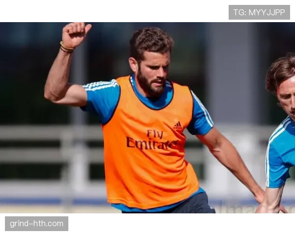 纳乔展现防守智慧，助球队后防线固若金汤