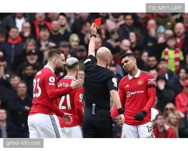 红牌停赛规则拆解：哪些情况会延长球员禁赛时间？